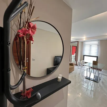 Detail Apartment