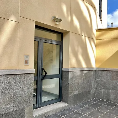 Detail Apartment *